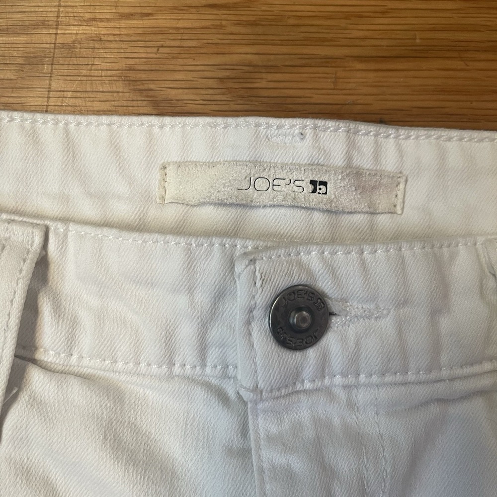 JOE'S JEANS LOS ANGELES Size 28 White Cutoff Jean Shorts Cotton Blend - Picture 2 of 9
